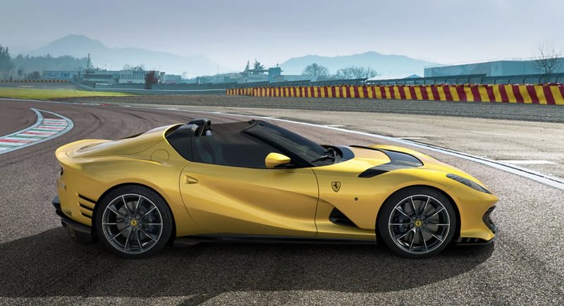 Per Gessles nya vrålåk, en Ferrari 812 Competizione A. Per Gessles nya vrålåk, en Ferrari 812 Competizione A.